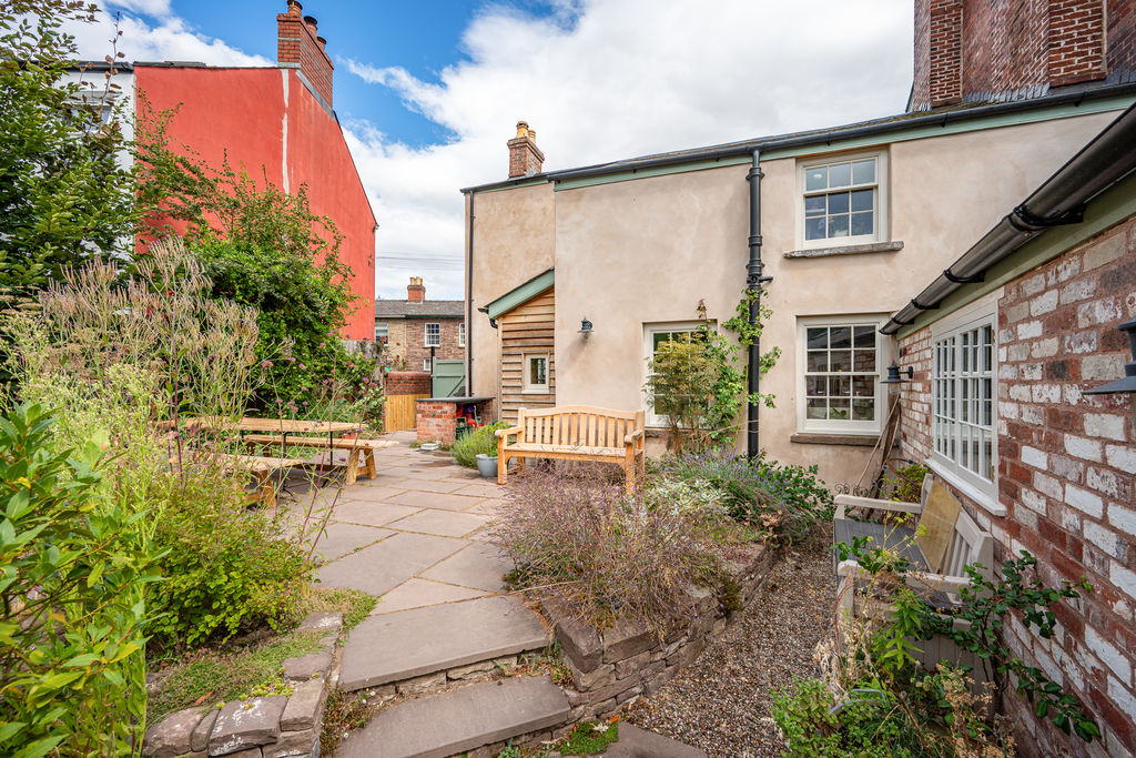 Rear Elevation- click for photo gallery